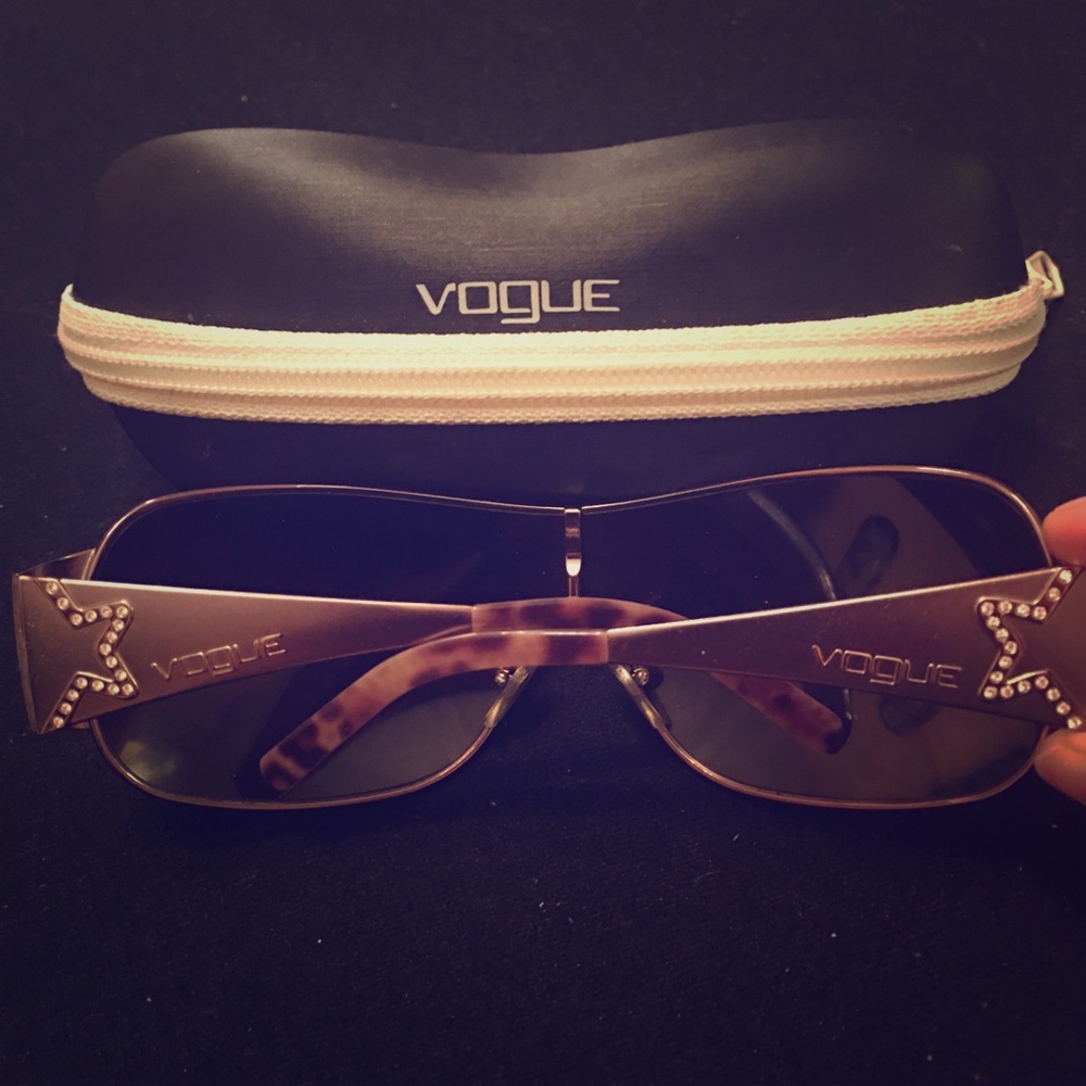 Vogue Sunglasses (gold and leopard)